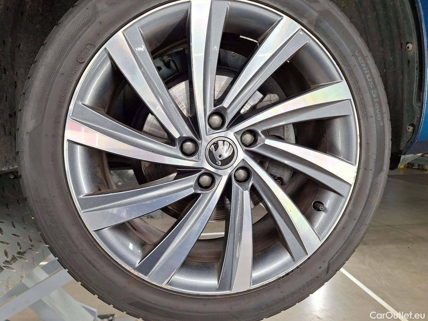  Skoda  Octavia Skoda,  Combi '20, Skoda  Combi 1.5 TSI 110kW Style 5d #1