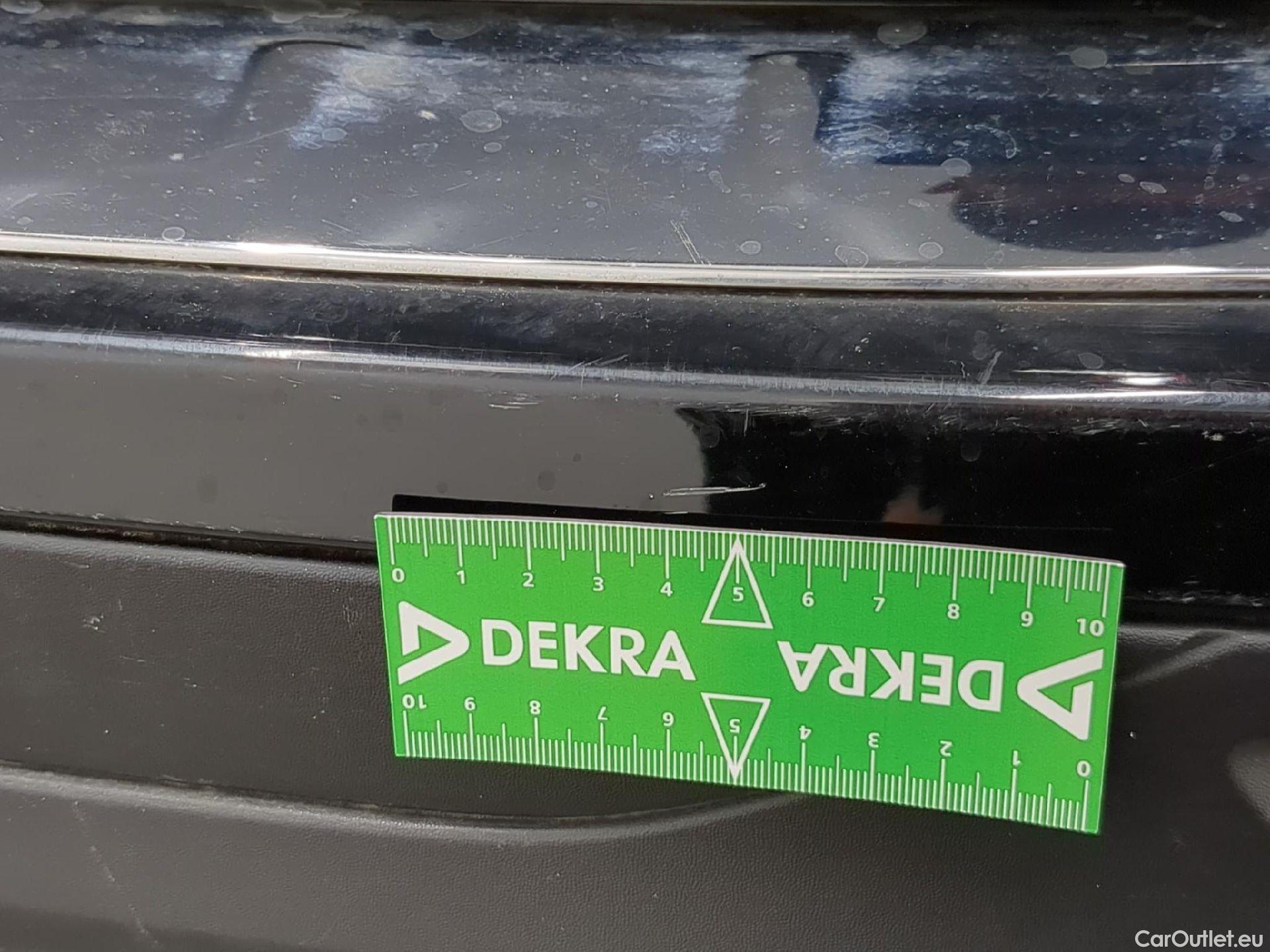  Mercedes  GLB MERCEDES-BENZ  / 2019 / 5P / SUV  220 d AMG Line 4Matic #12