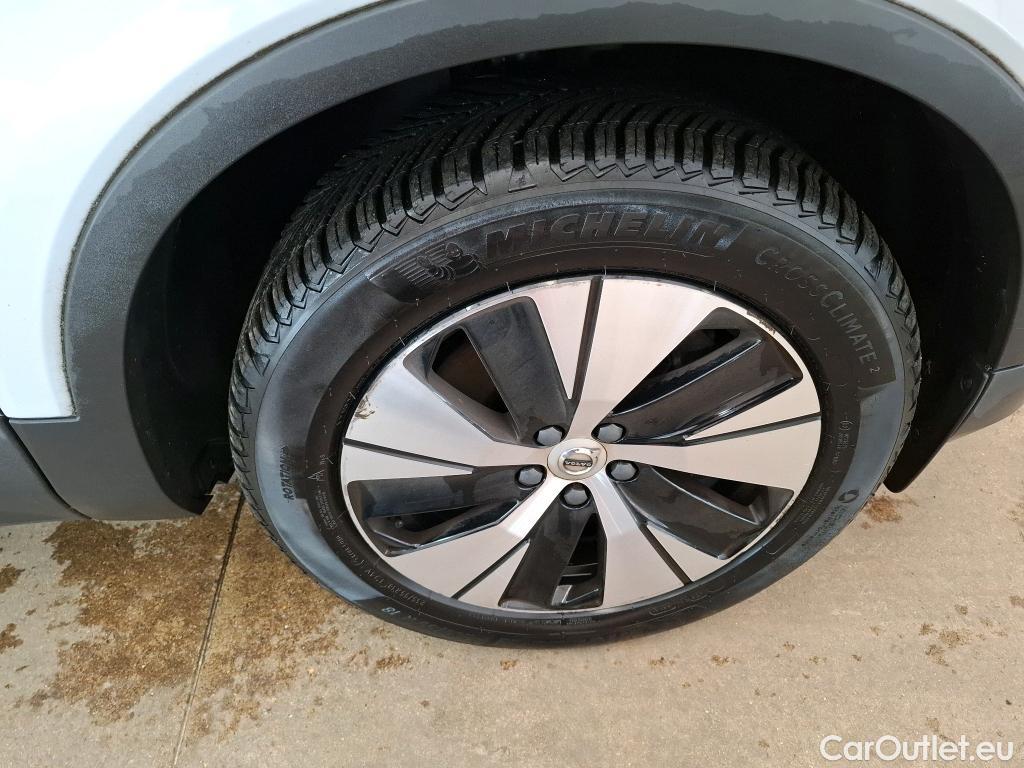  Volvo  XC 40 VOLVO XC40 / 2017 / 5P / SUV Recharge T5 262 DCT7 Business #13