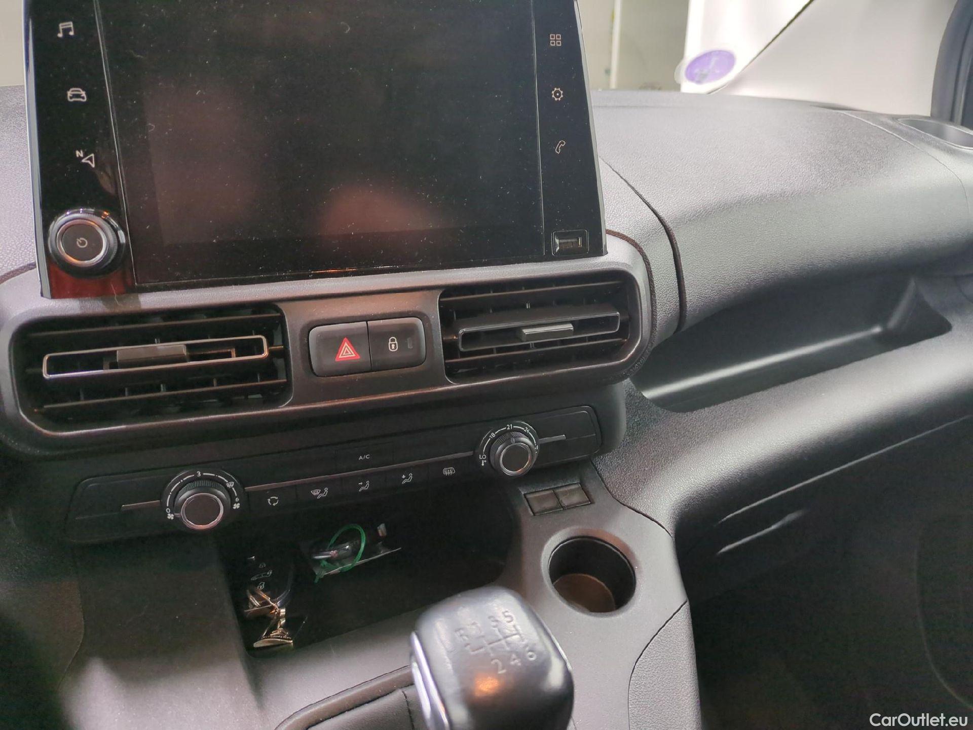  Citroen  Berlingo CITROEN  Van / 2018 / 4P / Fourgonnette M 650kg PT 110 S&S BVM Driver Connect #15