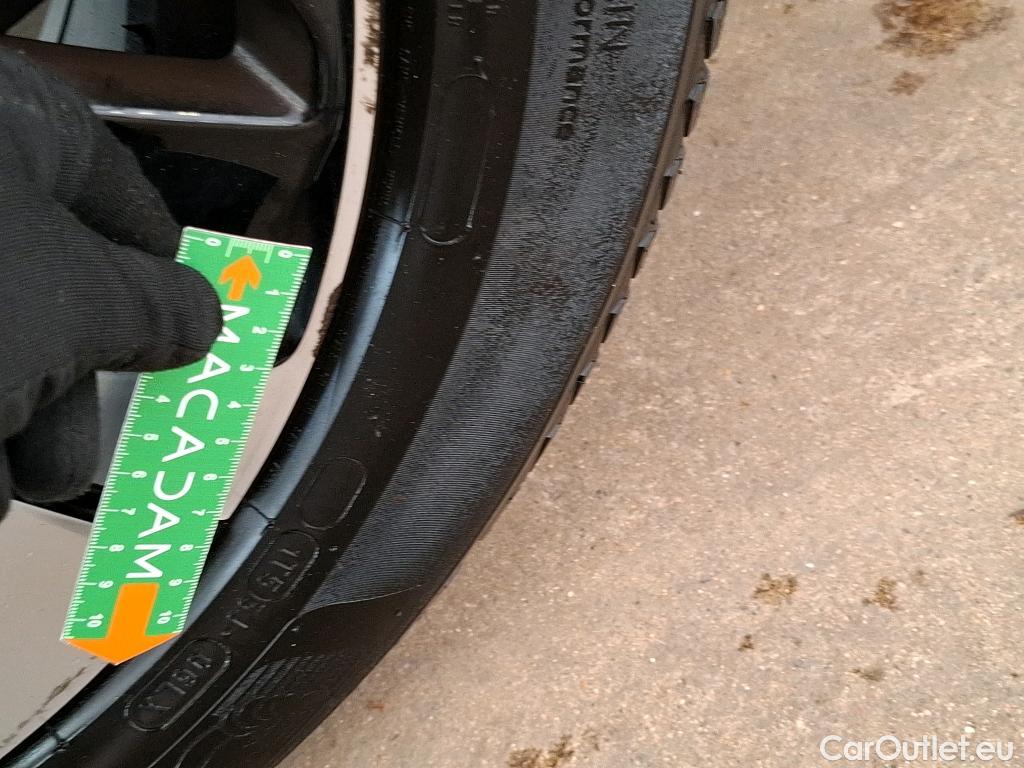  Volvo  XC 40 VOLVO XC40 / 2017 / 5P / SUV Recharge T5 262 DCT7 Business #20