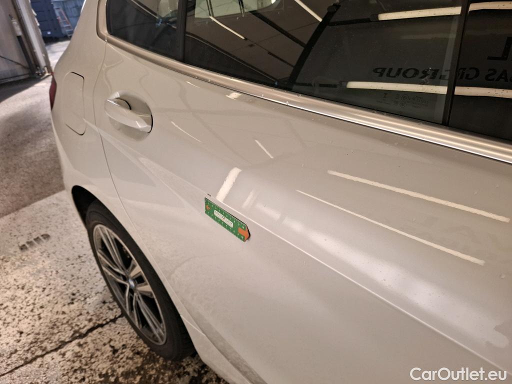  Bmw  Serie 1 BMW Série 1 / 2019 / 5P / Berline 116i DKG7 Business Design #16