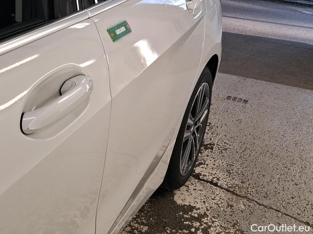  Bmw  Serie 1 BMW Série 1 / 2019 / 5P / Berline 116i DKG7 Business Design #2