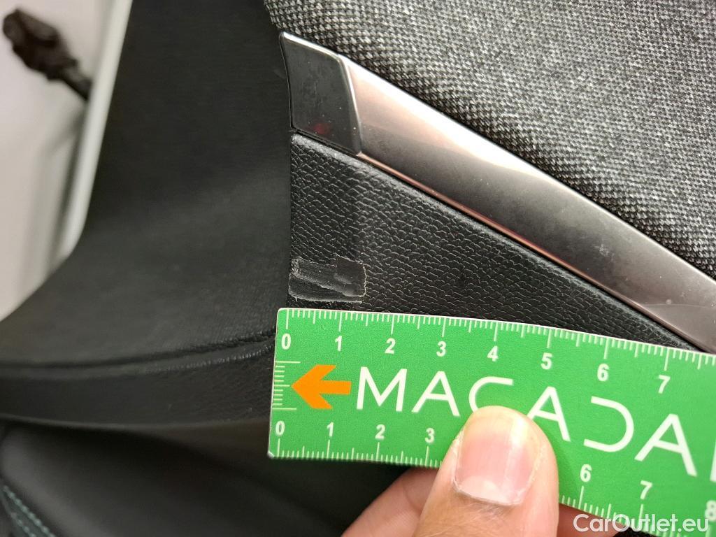  Peugeot  3008  II Allure Pack 1.5 HDi 130CV BVA8 E6d #28