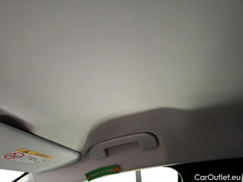  Peugeot  3008  II Allure Pack 1.5 HDi 130CV BVA8 E6d #1