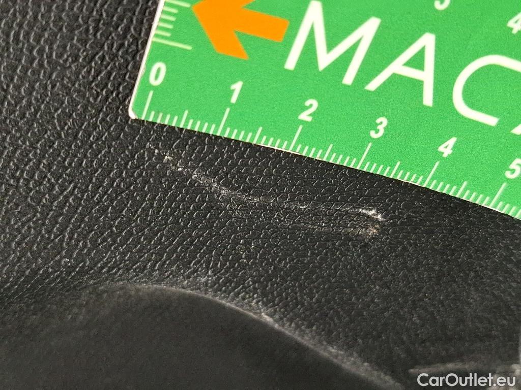  Peugeot  3008  II Allure Pack 1.5 HDi 130CV BVA8 E6d #38