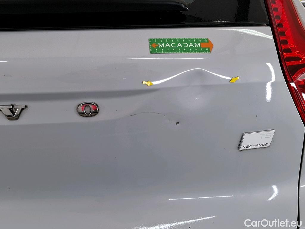  Volvo  XC 40 VOLVO XC40 / 2017 / 5P / SUV Recharge T5 262 DCT7 Business #2