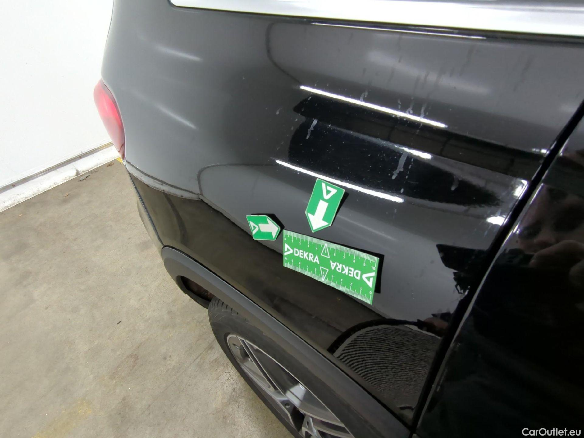  Mercedes  GLB MERCEDES-BENZ  / 2019 / 5P / SUV  220 d AMG Line 4Matic #13