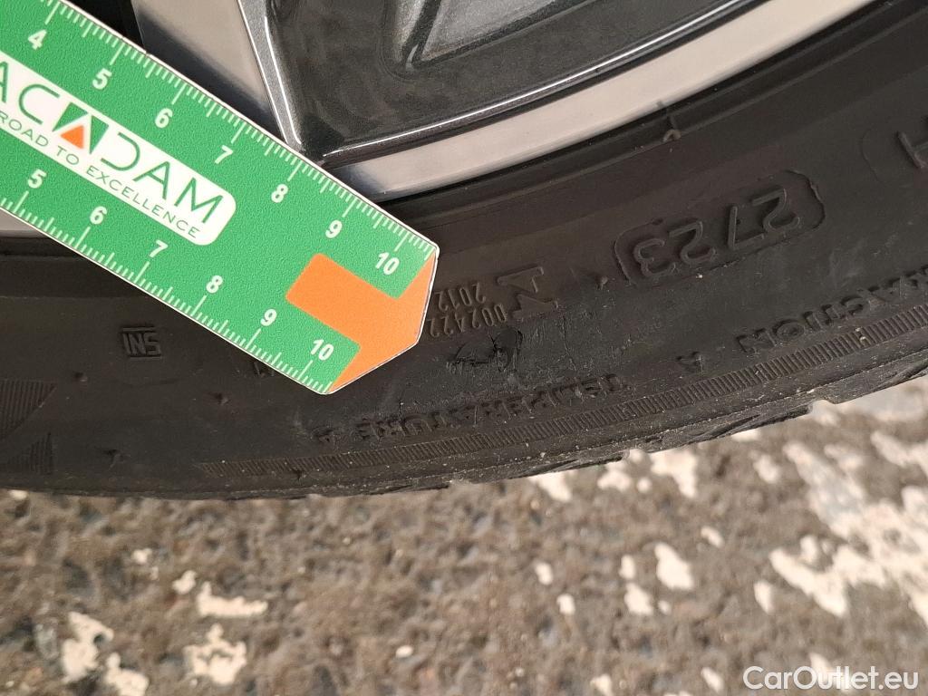  Bmw  Serie 1 BMW Série 1 / 2019 / 5P / Berline 116i DKG7 Business Design #12