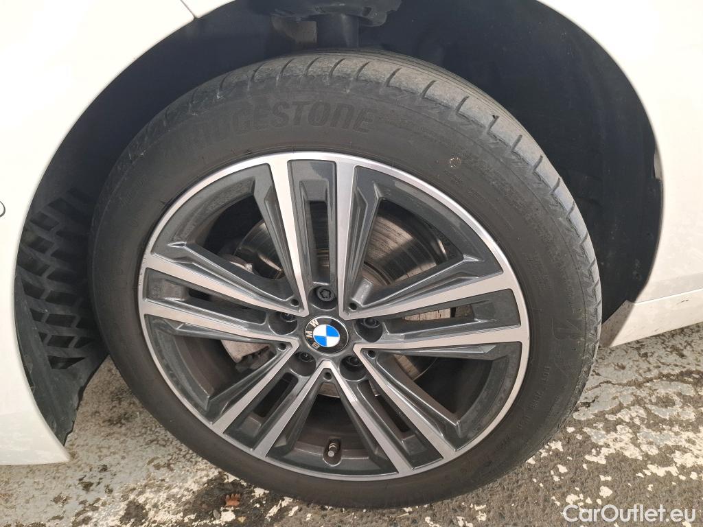  Bmw  Serie 1 BMW Série 1 / 2019 / 5P / Berline 116i DKG7 Business Design #11