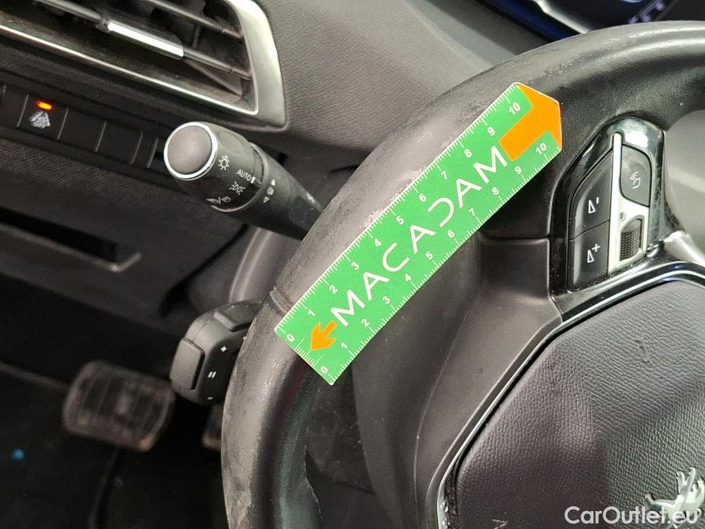  Peugeot  3008  II Allure Pack 1.5 HDi 130CV BVA8 E6d #48