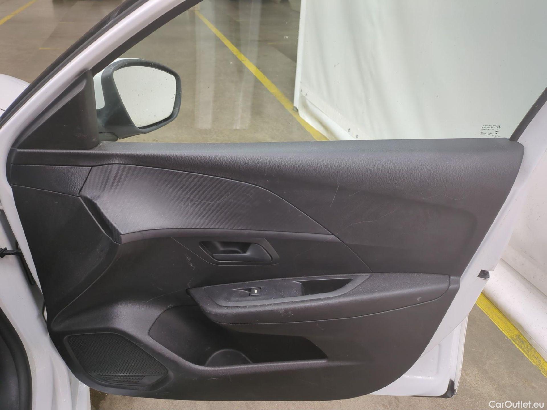  Peugeot  208  Premium 1.5 HDi 100CV BVM6 E6d #49