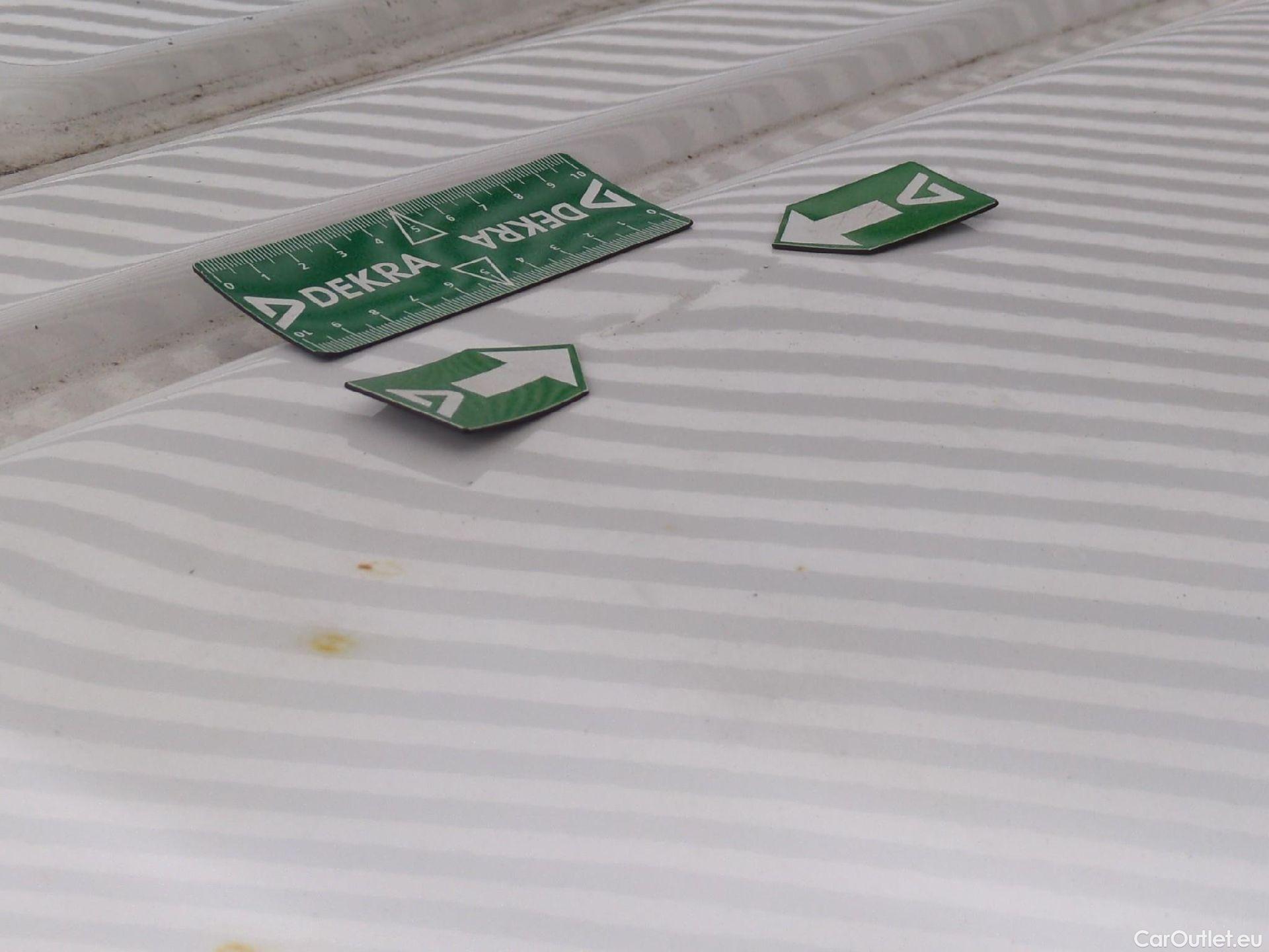  Peugeot  Expert  Fourgon Asphalt L2 1.5 HDi 120CV BVM6 E6d #38