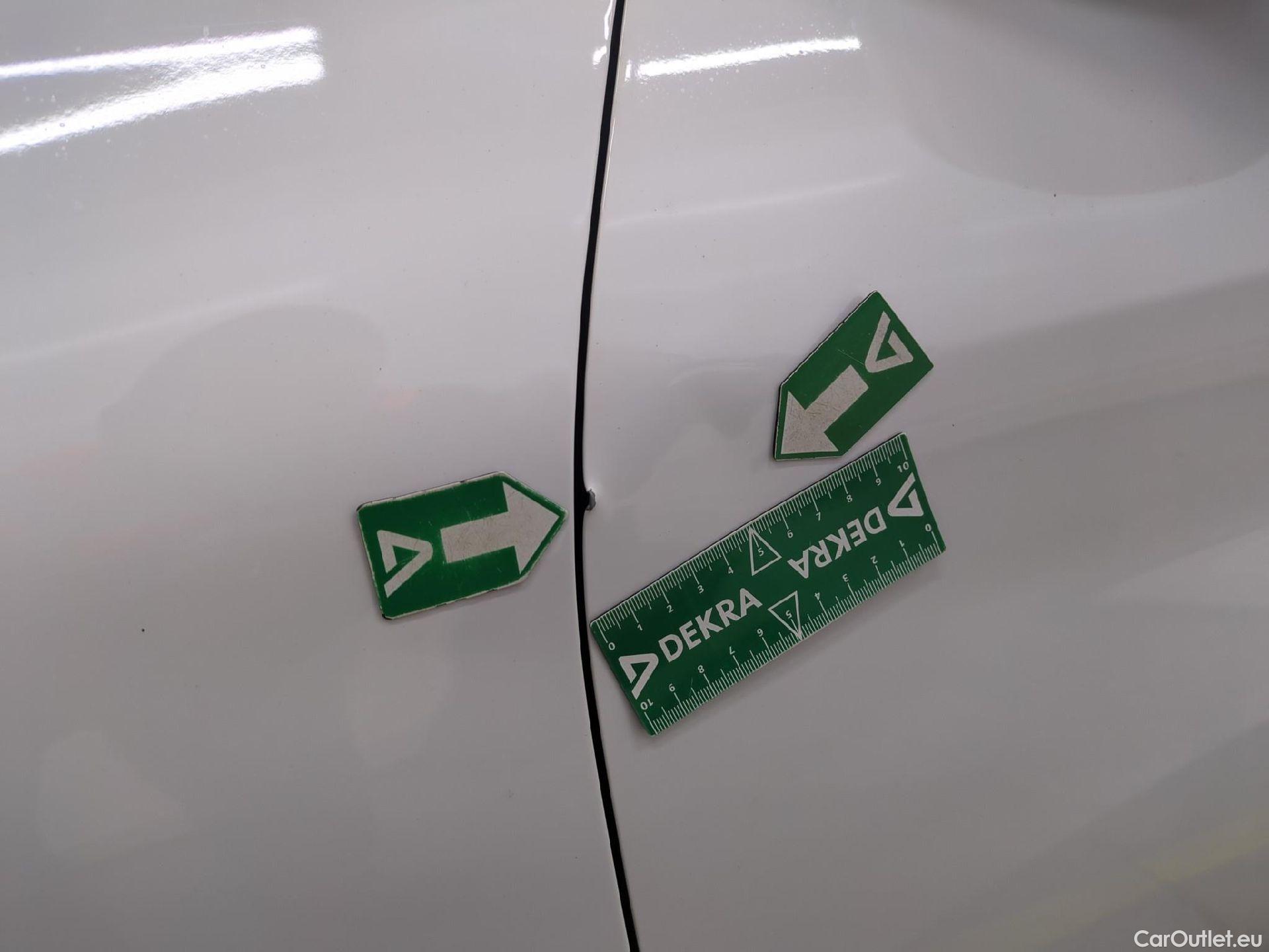  Peugeot  208  Allure Business 1.2 PureTech 100CV BVM6 E6d #14