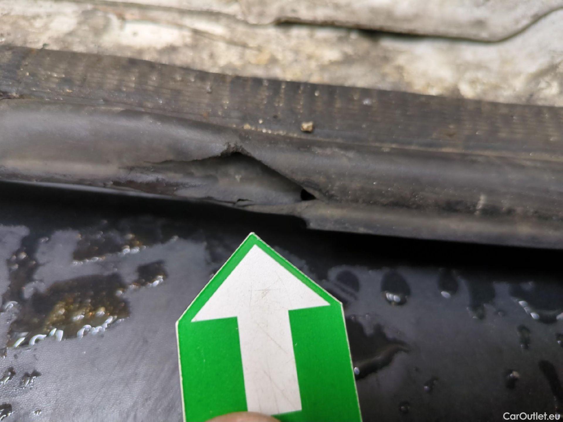  Peugeot  Expert  Fourgon Asphalt L2 1.5 HDi 120CV BVM6 E6d #18