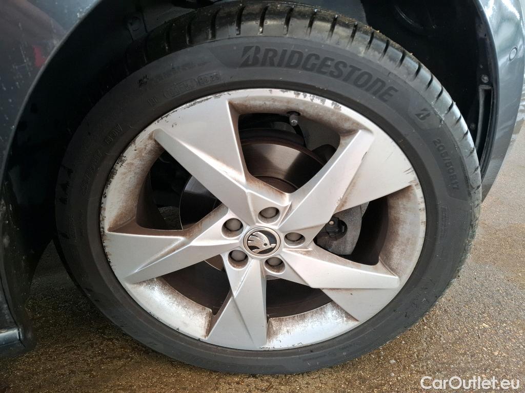  Skoda  Scala  Style 1.0 TSI 110CV BVA7 E6d #14