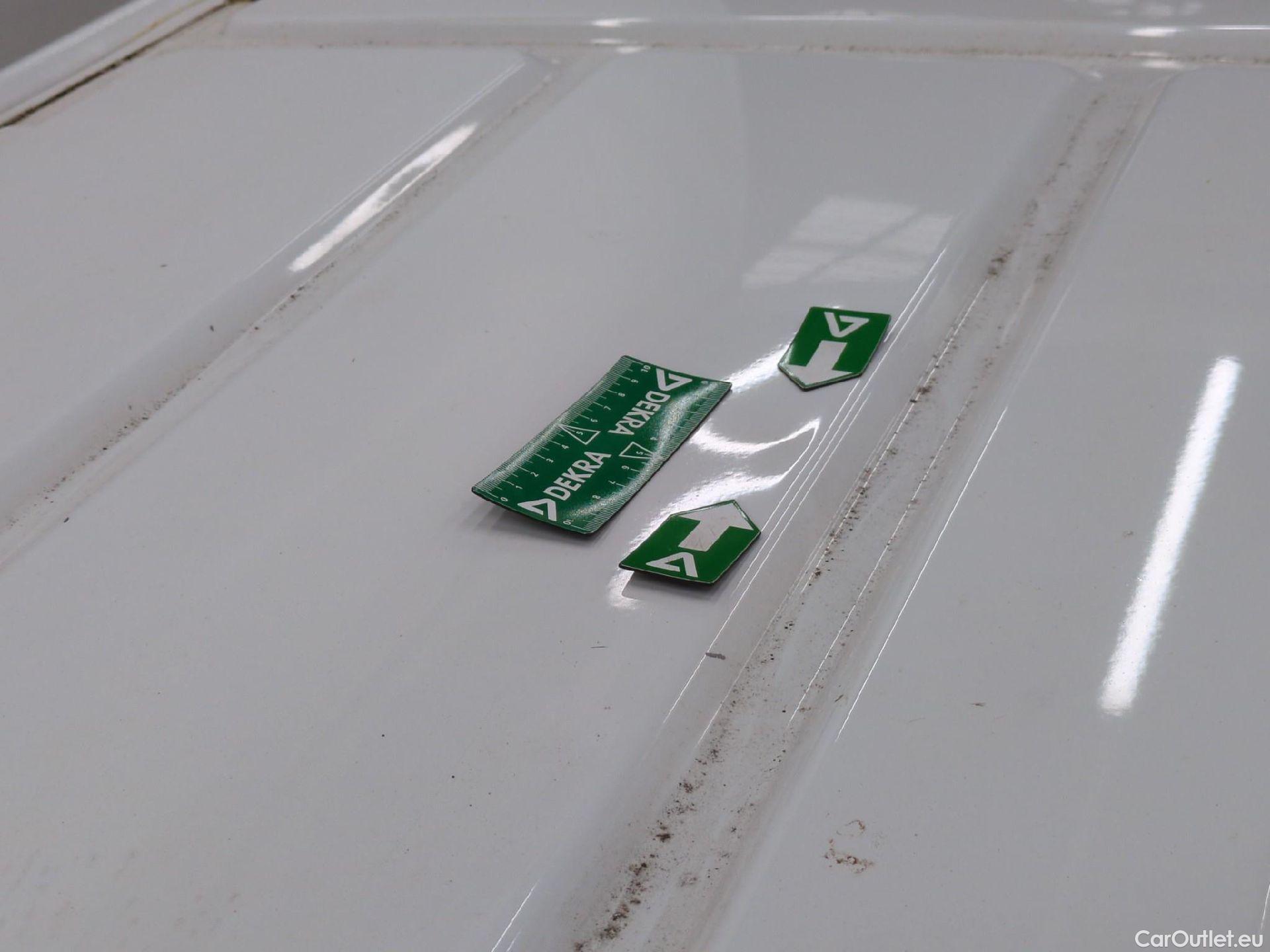  Peugeot  Expert  Fourgon Asphalt L2 1.5 HDi 120CV BVM6 E6d #14