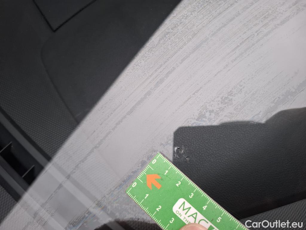  Volkswagen  Tiguan VOLKSWAGEN  / 2020 / 5P / SUV 2.0 TDI 150 DSG7 Life Business #3