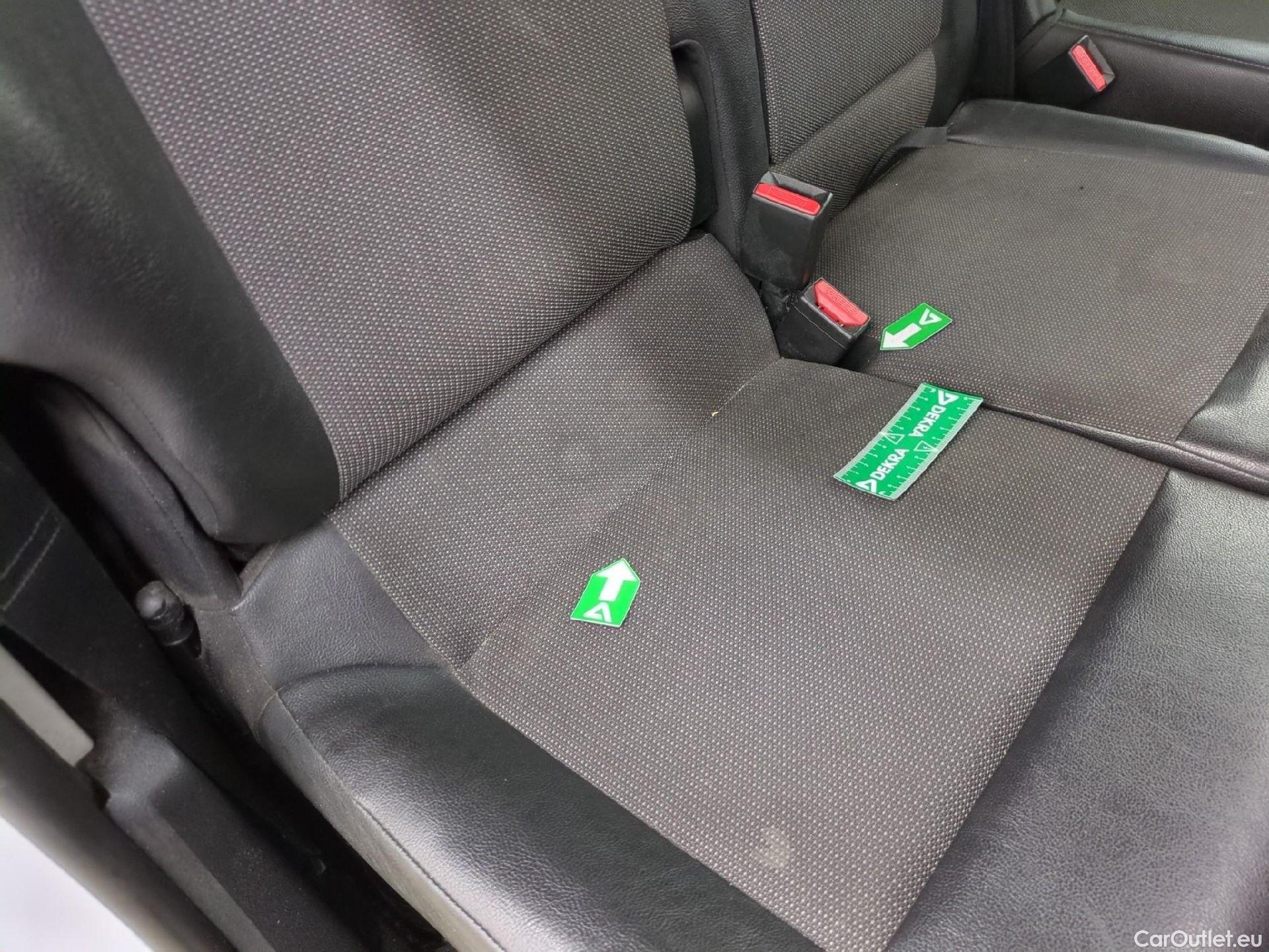  Peugeot  Expert  Fourgon Asphalt L2 1.5 HDi 120CV BVM6 E6d #8