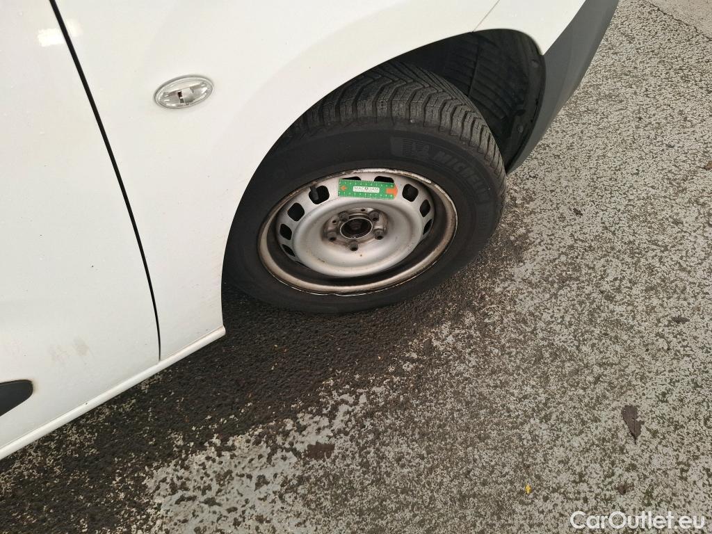  Citroen  Berlingo  Fourgon Club M 650 1.5 BlueHDi 75CV BVM5 E6dT #30