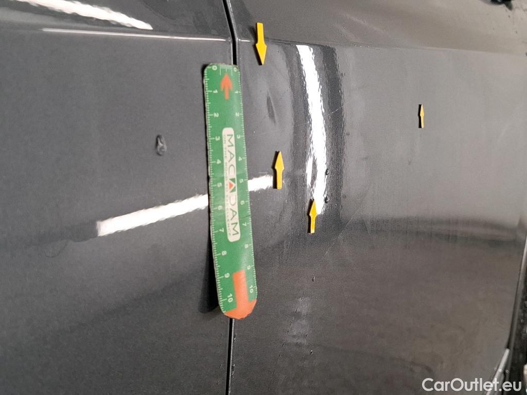  Volkswagen  Tiguan VOLKSWAGEN  Allspace / 2017 / 5P / SUV 1.5 TSI 150 EVO DSG7 Carat Exclusive #8