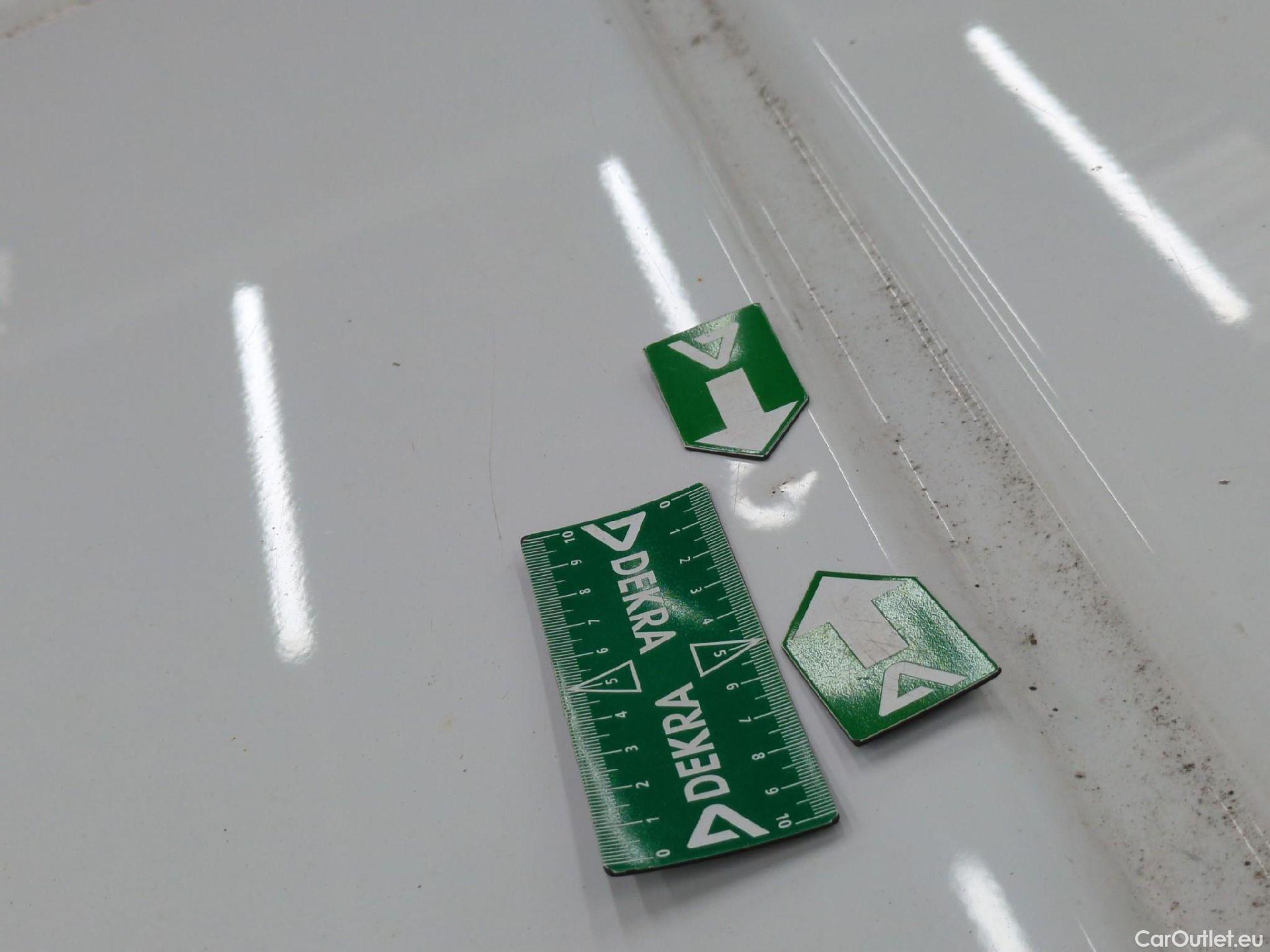  Peugeot  Expert  Fourgon Asphalt L2 1.5 HDi 120CV BVM6 E6d #16