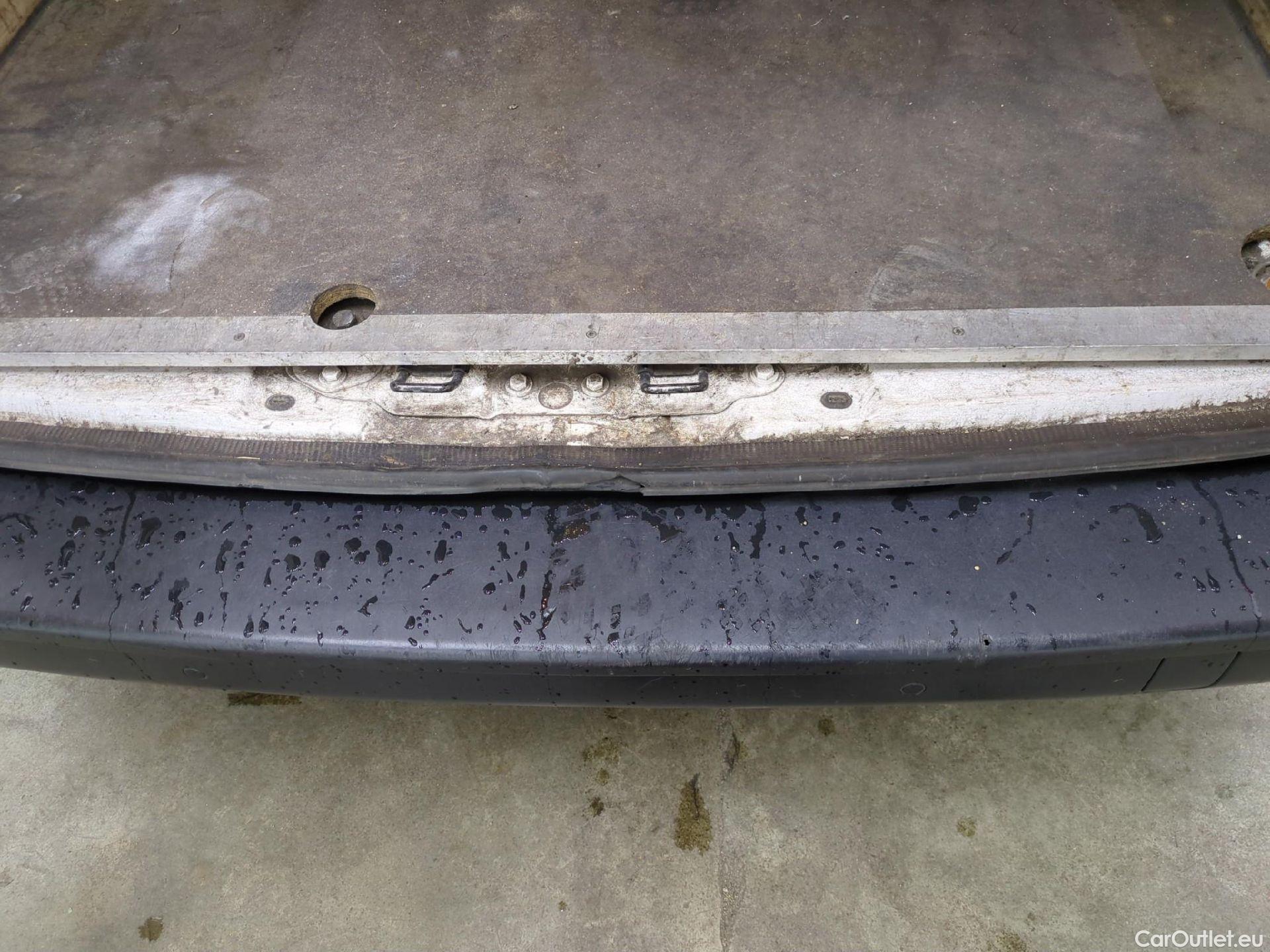  Peugeot  Expert  Fourgon Asphalt L2 1.5 HDi 120CV BVM6 E6d #17