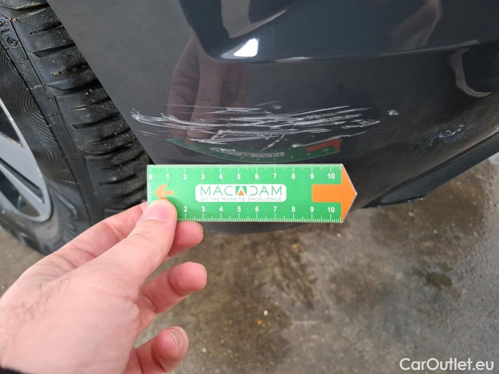  Volkswagen  Polo VOLKSWAGEN  / 2017 / 5P / Berline 1.0 TSI 95 Lounge Business #7