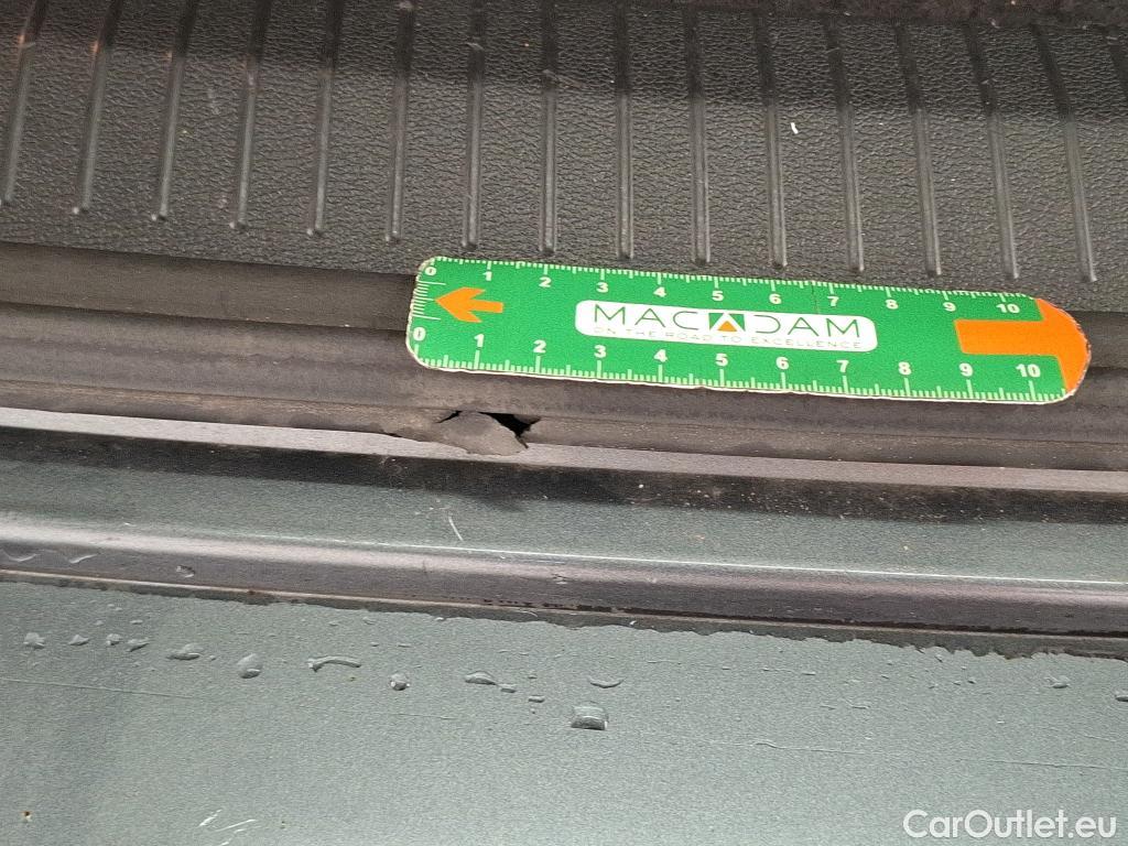  Volkswagen  Tiguan VOLKSWAGEN  Allspace / 2017 / 5P / SUV 1.5 TSI 150 EVO DSG7 Carat Exclusive #13