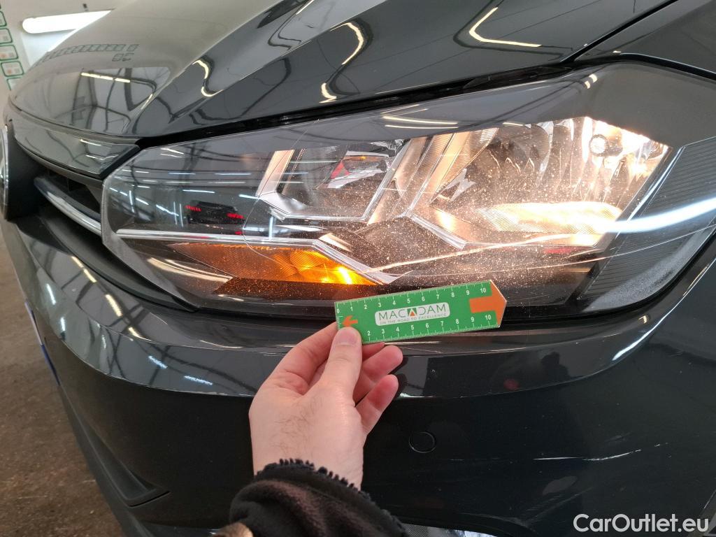  Volkswagen  Polo VOLKSWAGEN  / 2017 / 5P / Berline 1.0 TSI 95 Lounge Business #18