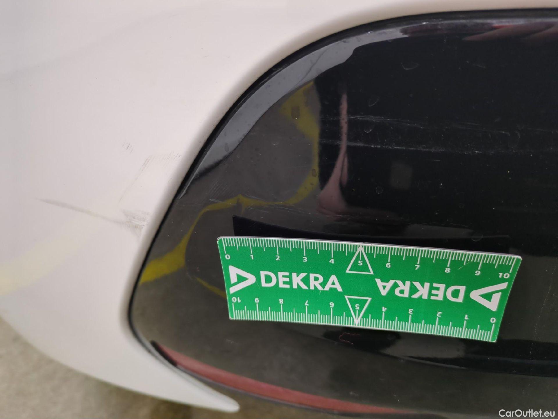  Peugeot  208  Allure Business 1.2 PureTech 100CV BVM6 E6d #25