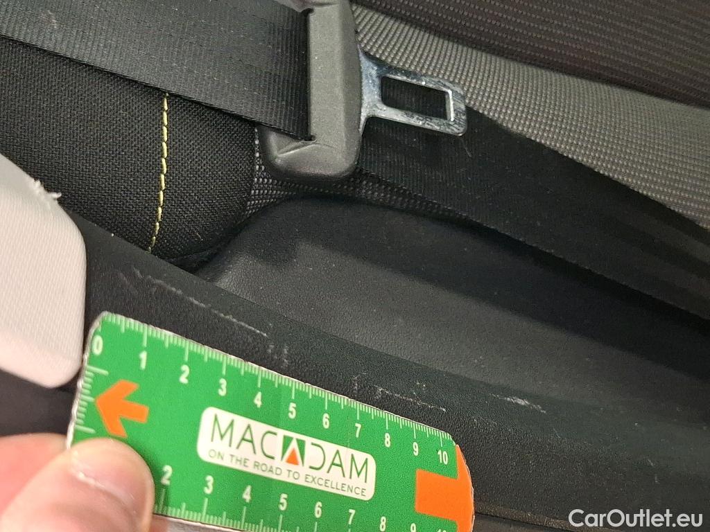  Citroen  C3  Shine Business 1.2 PureTech 110CV BVM6 E6d #4