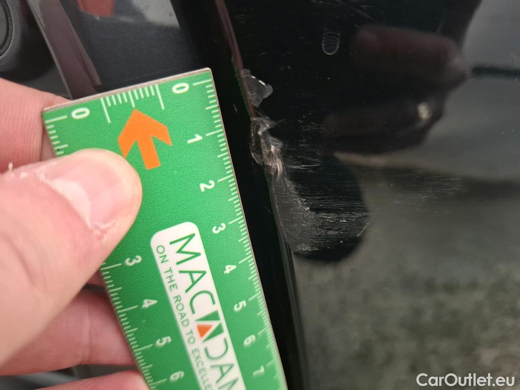  Audi  Q3 AUDI  Sportback / 2019 / 5P / SUV 35 TDI 150 S TRONIC DESIGN #23