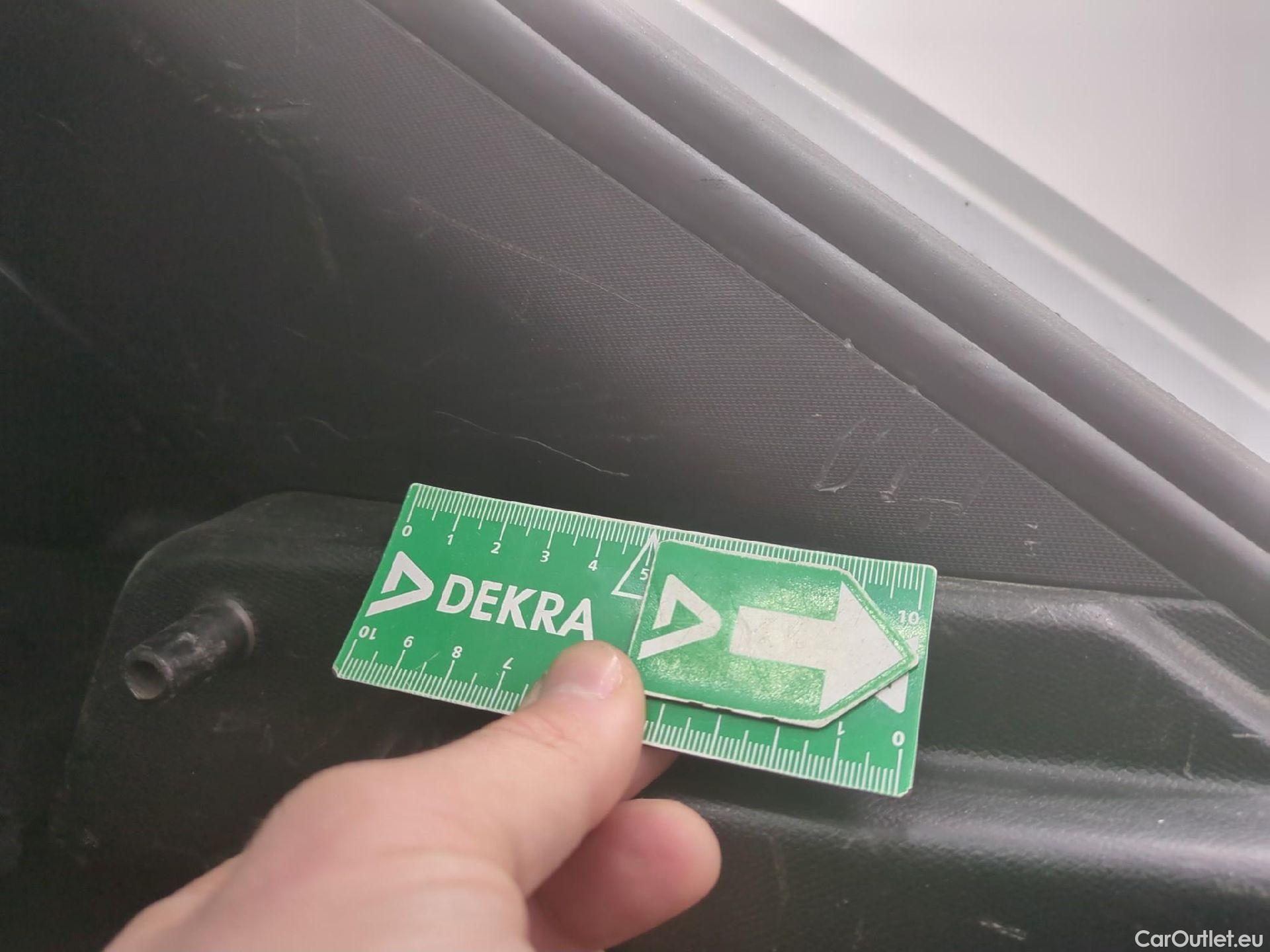  Peugeot  208  Premium 1.5 HDi 100CV BVM6 E6d #21