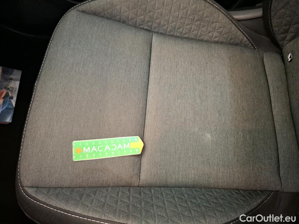  Renault  Captur  II Business 1.6 E-TECH Plug-in 160CV BVA6 E6d #25