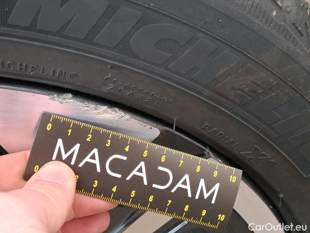  Hyundai  Konna HYUNDAI Kona / 2017 / 5P / SUV BEV 39KWH ELECTRIQUE 136CH BUSINESS #2