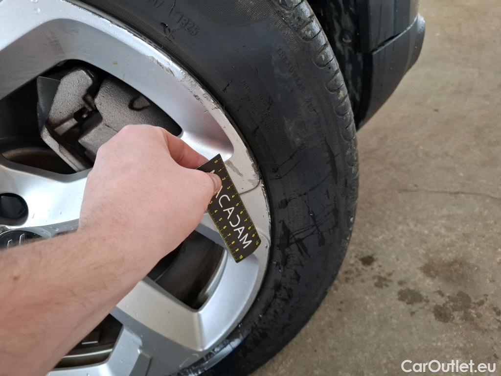  Citroen  C5 CITROEN  Aircross / 2018 / 5P / SUV Hybrid 225 ë-EAT8 Business #37