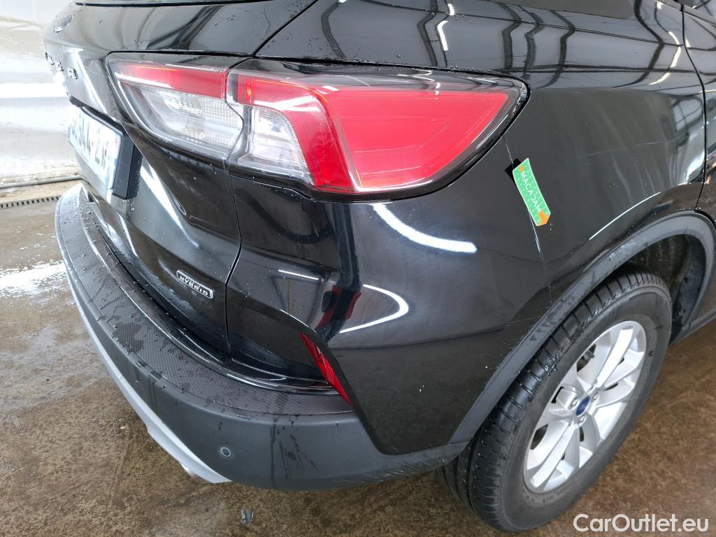  Ford  Kuga FORD  / 2019 / 5P / SUV 2.5 Dur 225 hybrid PHEV Pshift Titanium #10