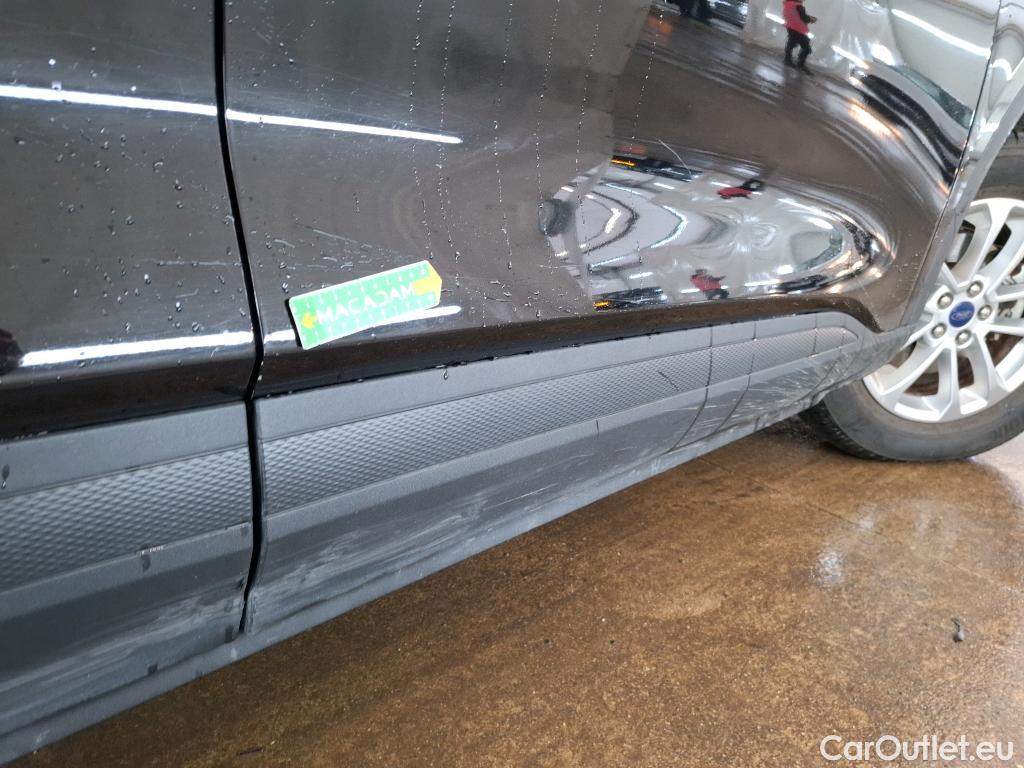  Ford  Kuga FORD  / 2019 / 5P / SUV 2.5 Dur 225 hybrid PHEV Pshift Titanium #14