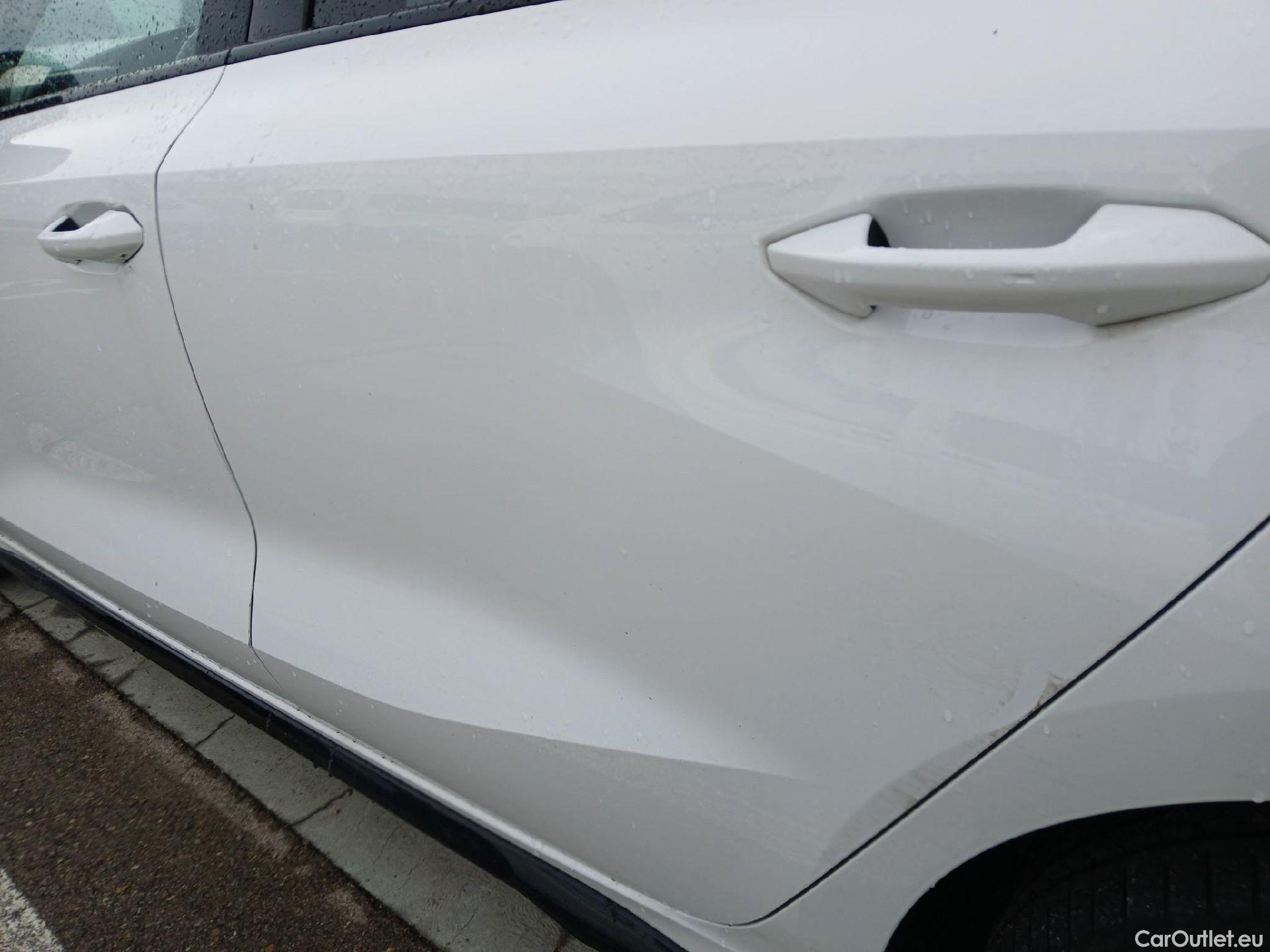  Audi  A3 AUDI  / 2020 / 5P / berlina con portón Sportback S line 40 TFSI e 150kW S tron #11