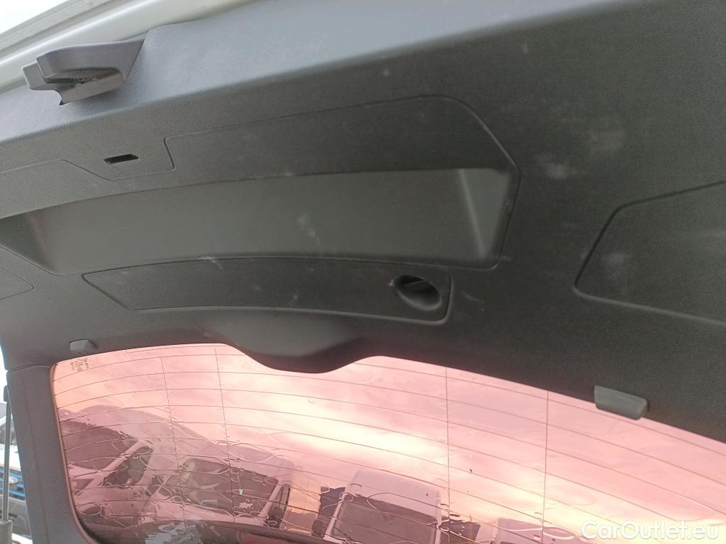  Audi  A1 Sportback AUDI A1 / 2018 / 5P / berlina con portón Sportback 30 TFSI 81kW (110CV) S tronic #10