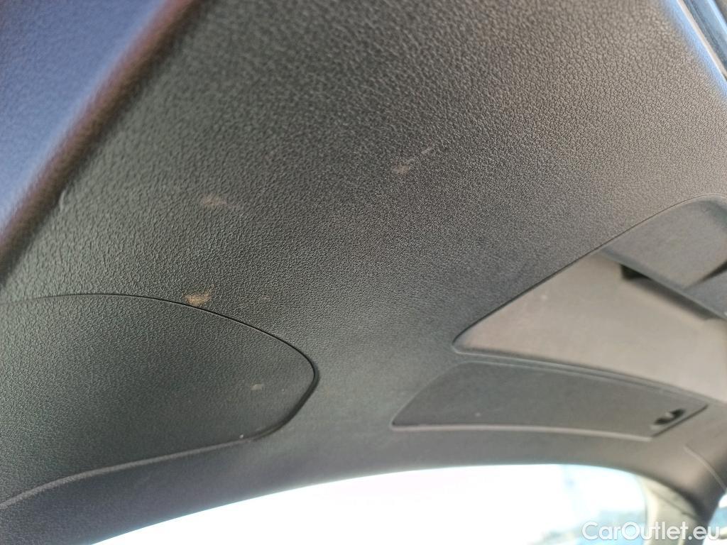  Audi  A4 AUDI  / 2019 / 5P / familiar Avant Advanced 35 TDI 120kW S tronic #18