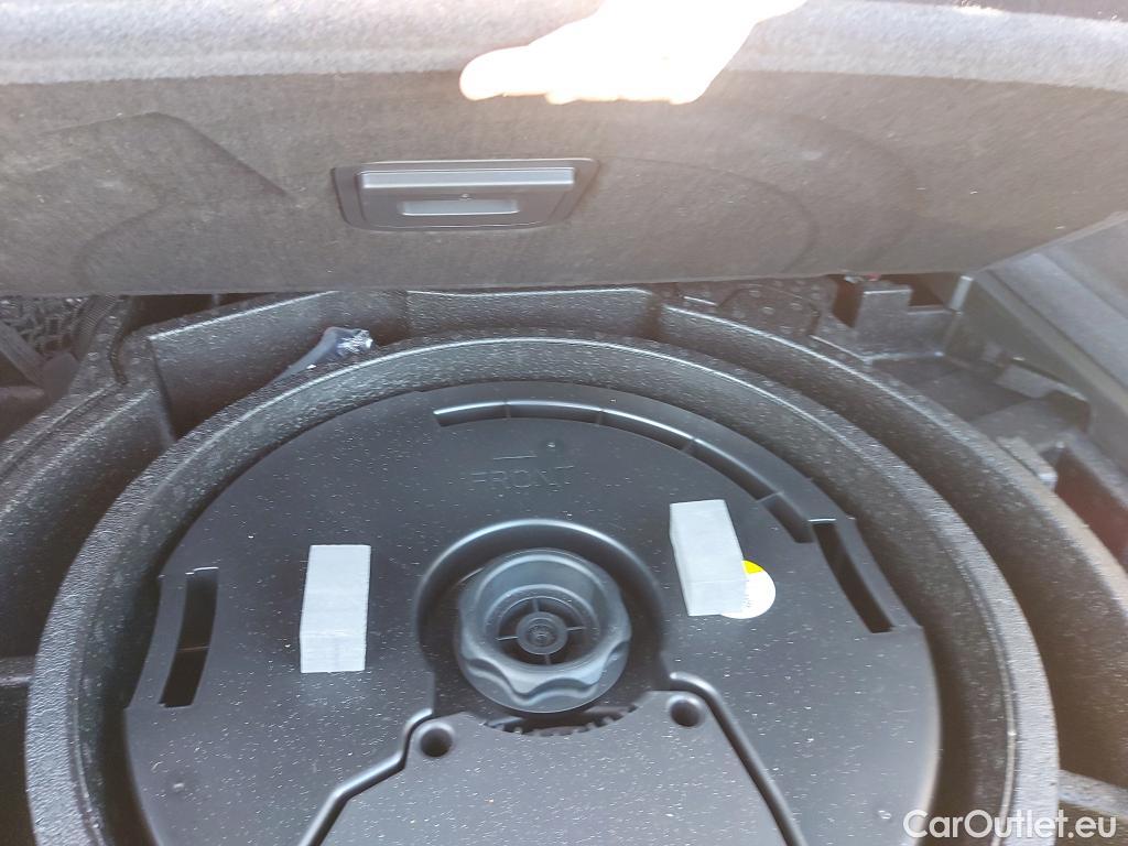  Audi  Q5 AUDI  SPORTBACK / 2020 / 5P / todoterreno Black line 40 TDI 150kW quattro-ultra #19