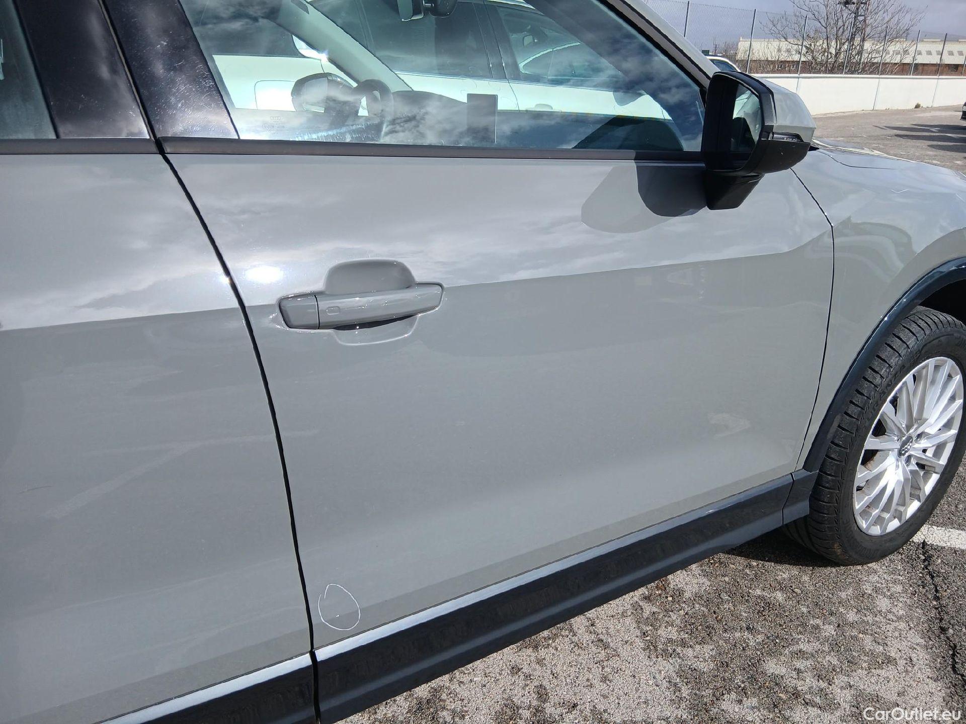  Audi  Q2 AUDI  / 2016 / 5P / todoterreno Design 30 TFSI 85kW (116CV) #39