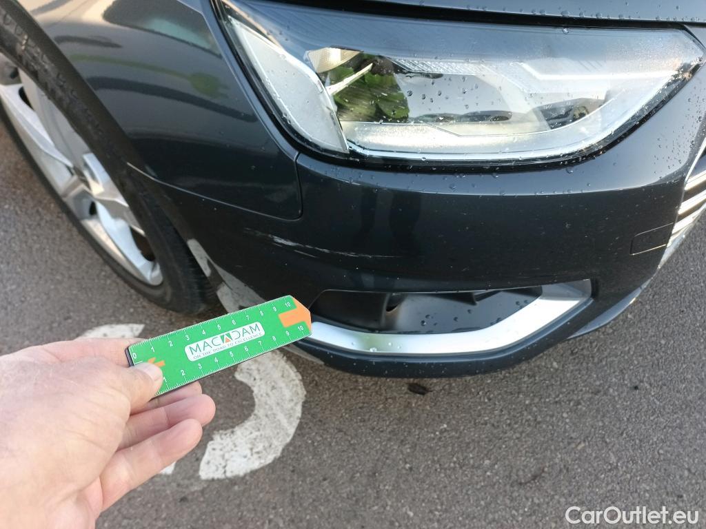  Audi  A4 AUDI  / 2019 / 5P / familiar Avant Advanced 35 TDI 120kW S tronic #19