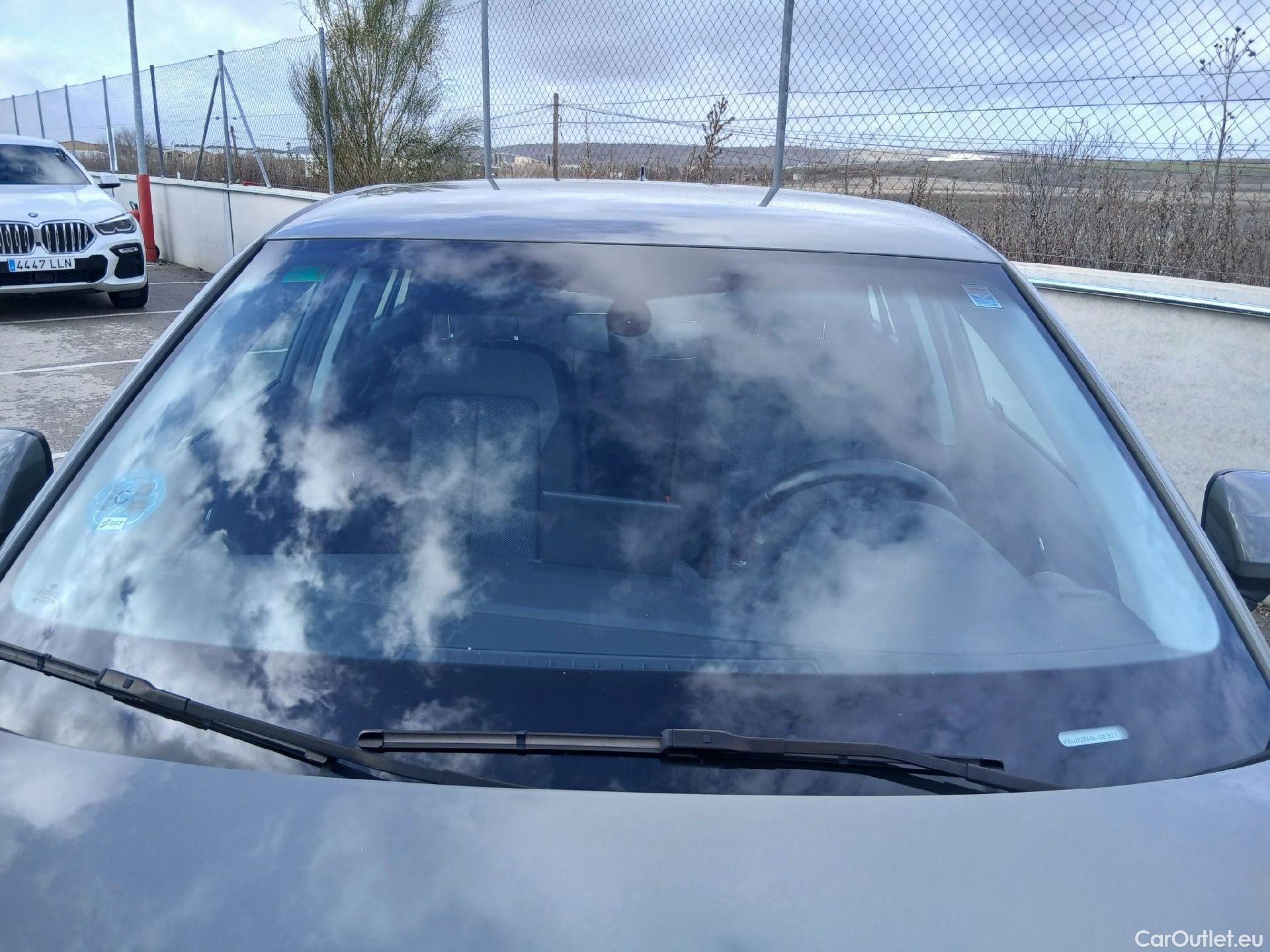  Audi  Q2 AUDI  / 2016 / 5P / todoterreno Design 30 TFSI 85kW (116CV) #1