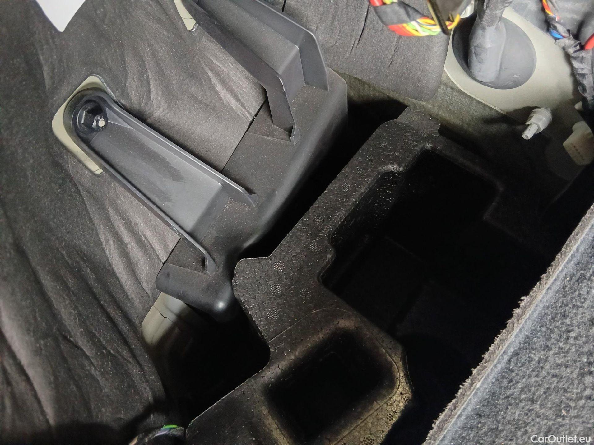  Bmw  X6 BMW  / 2019 / 5P / todoterreno xDrive40d #2