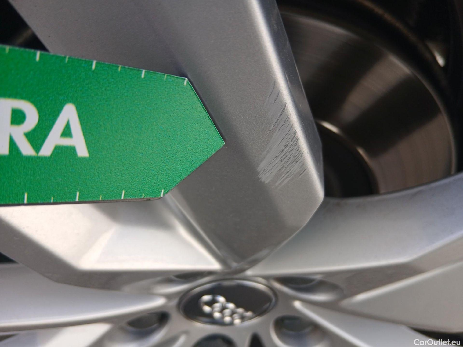  Audi  Q5  35 TDI Advanced 2.0 TDI 165CV AT7 E6dT #16