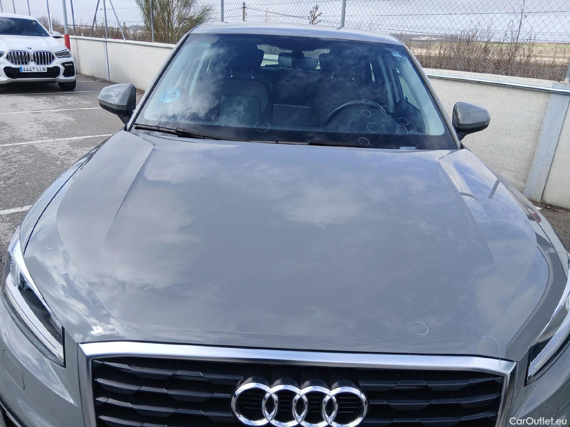  Audi  Q2 AUDI  / 2016 / 5P / todoterreno Design 30 TFSI 85kW (116CV) #8