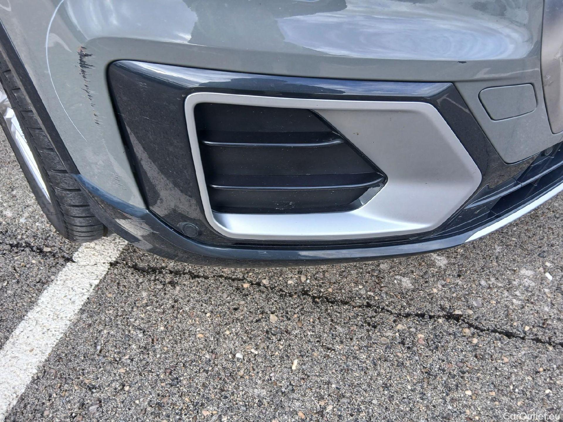  Audi  Q2 AUDI  / 2016 / 5P / todoterreno Design 30 TFSI 85kW (116CV) #5